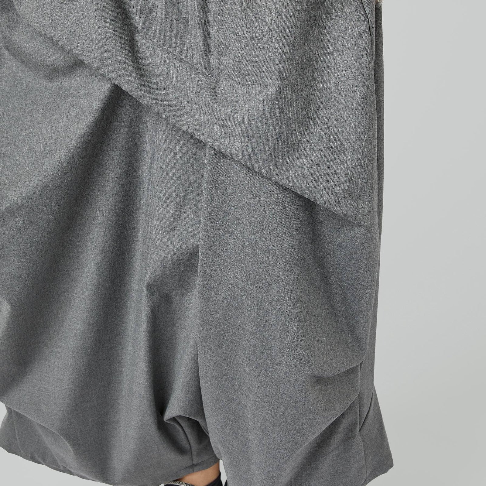 Saia-calça com pregas